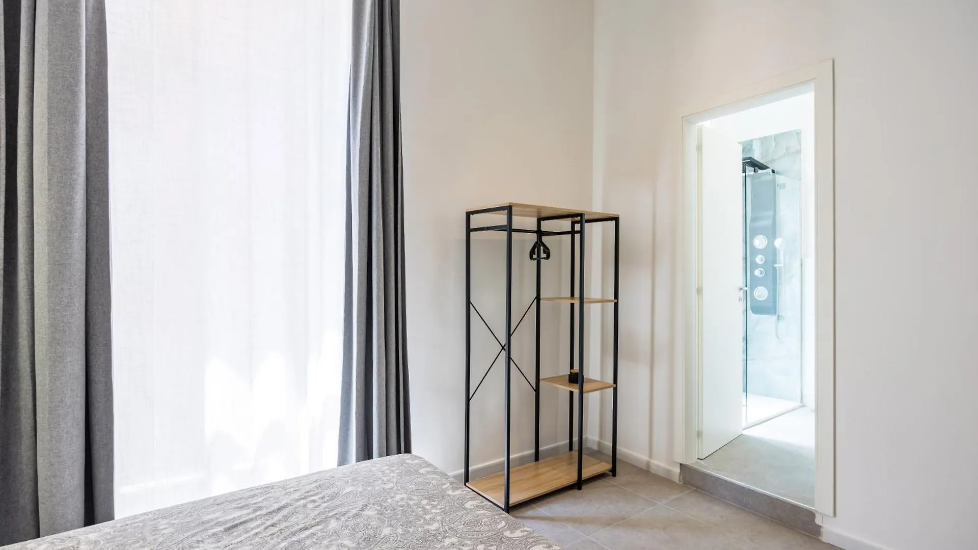 Nefelu Apartment Napoli 0*,  İtalya