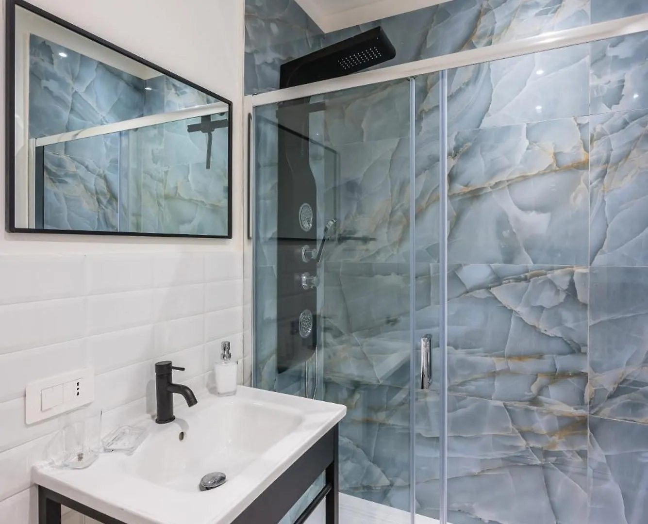 Nefelu Apartment Napoli İtalya